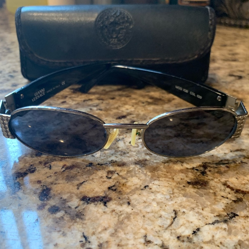 Gianni Versace vintage Medusa logo sunglasses